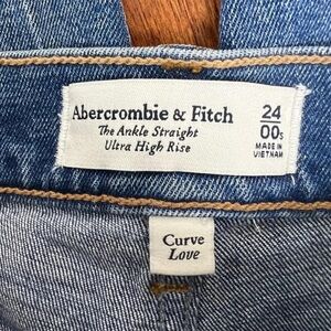 Abercrombie & Fitch High Rise Ankle Straight Jeans Size 24 00 Short Curve Love